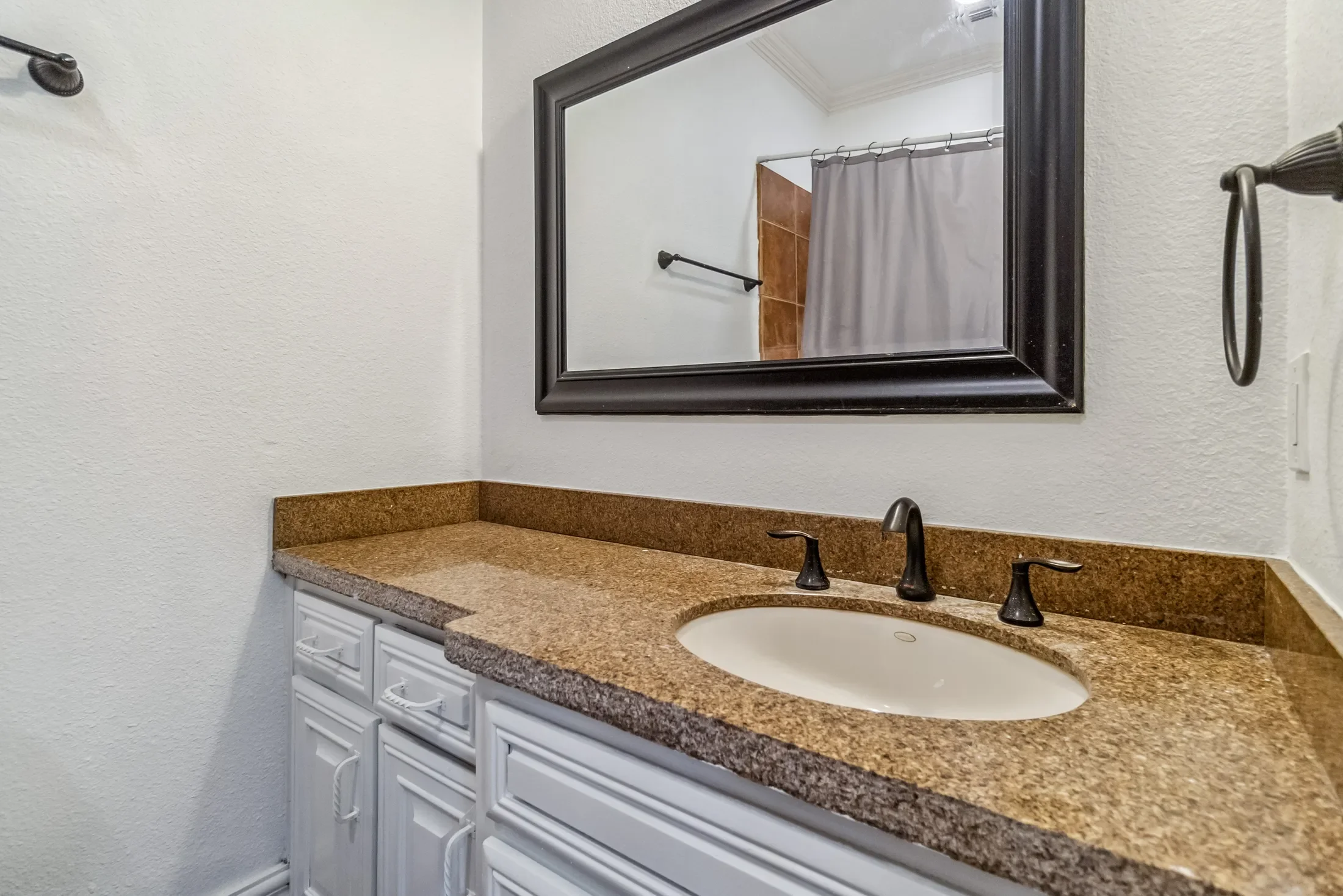 27481 Smithson Valley Road , San Antonio, TX 78261, San Antonio, Texas, United States. - Photo 50