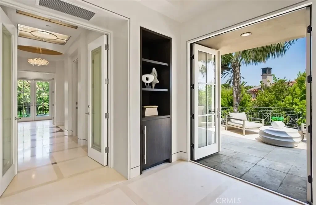 9 Shoreridge, Newport Beach, California, United States. - Photo 21