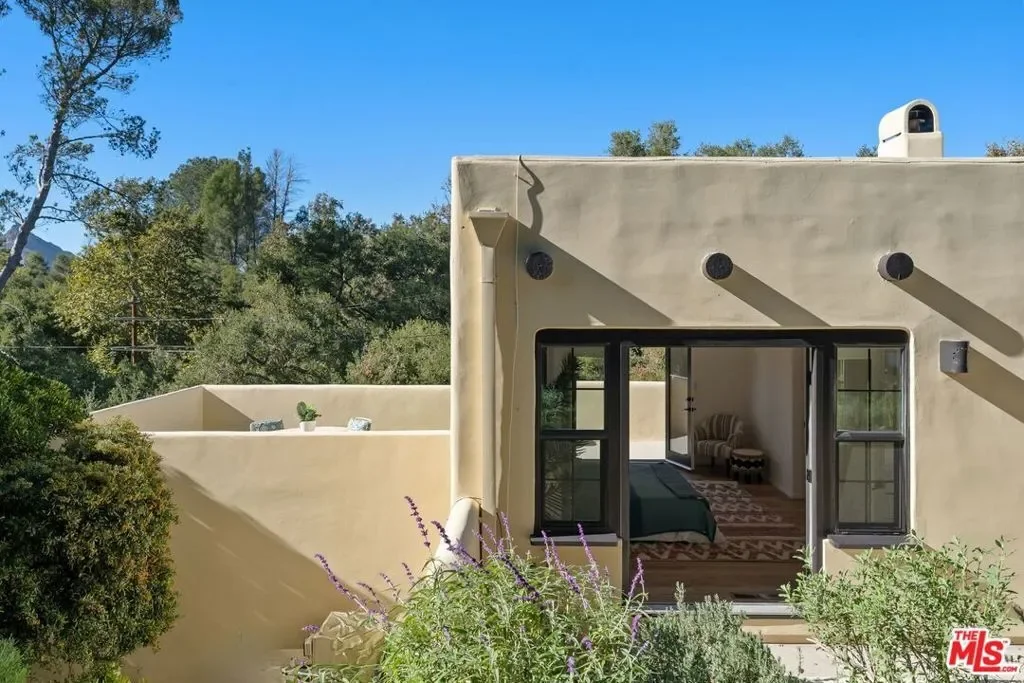 25648 Timpangos Drive, Hidden Hills, California, United States. - Photo 7