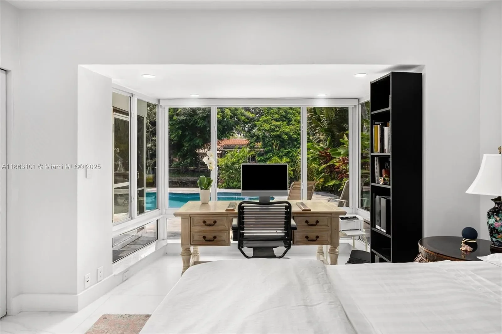 1410 Cleveland Rd, Miami Beach, Florida, United States. - Photo 12