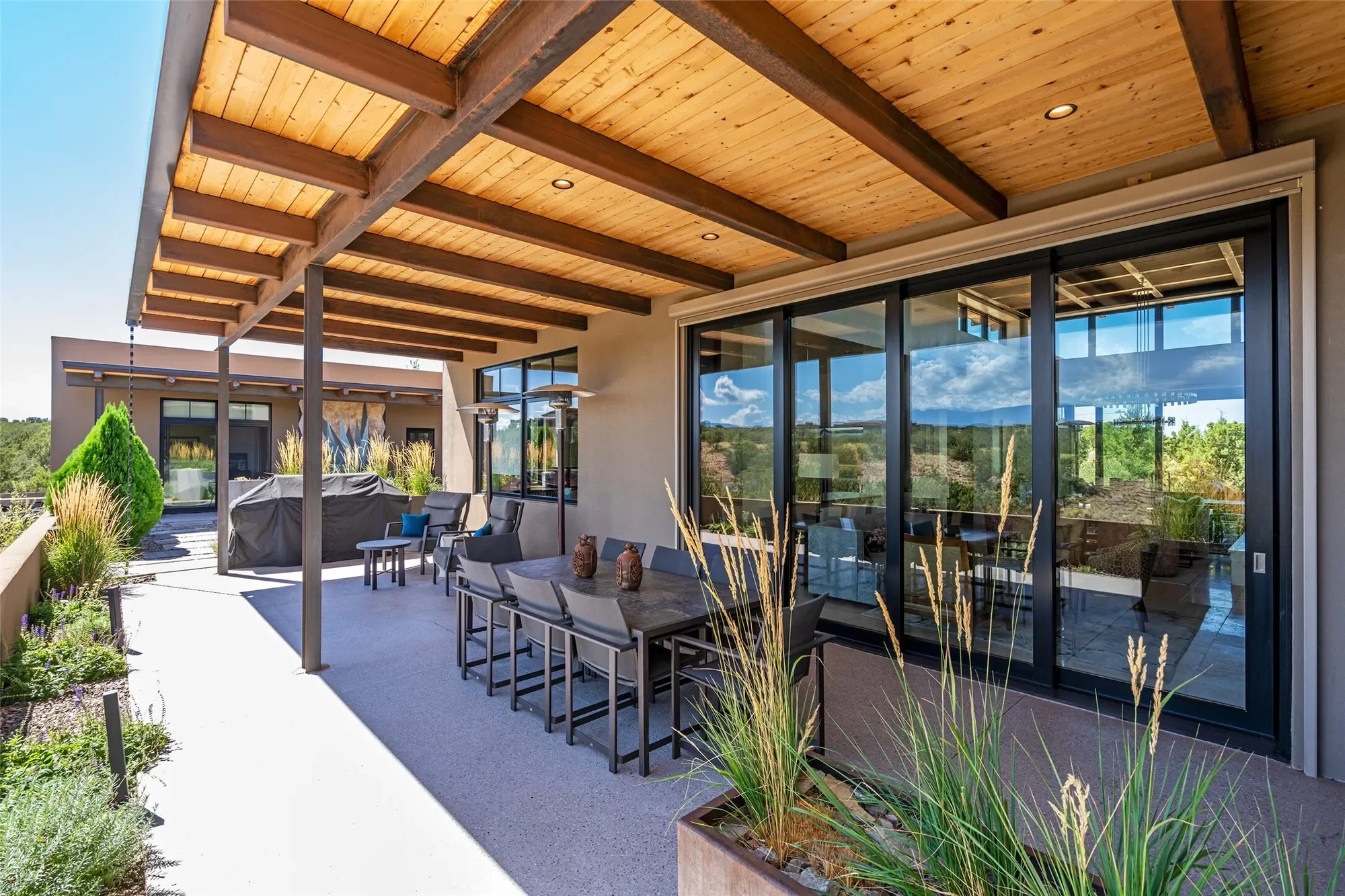 8 Camino Villenos, Santa Fe, NM 87506, Santa Fe, New Mexico, United States. - Photo 32