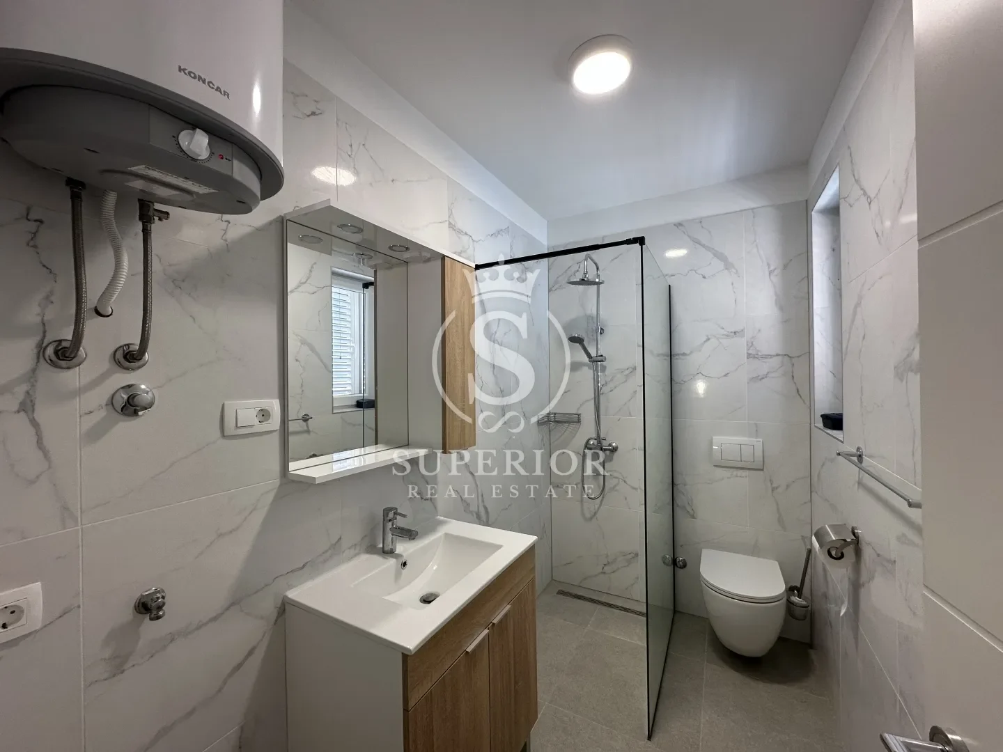 Gallery photo 4