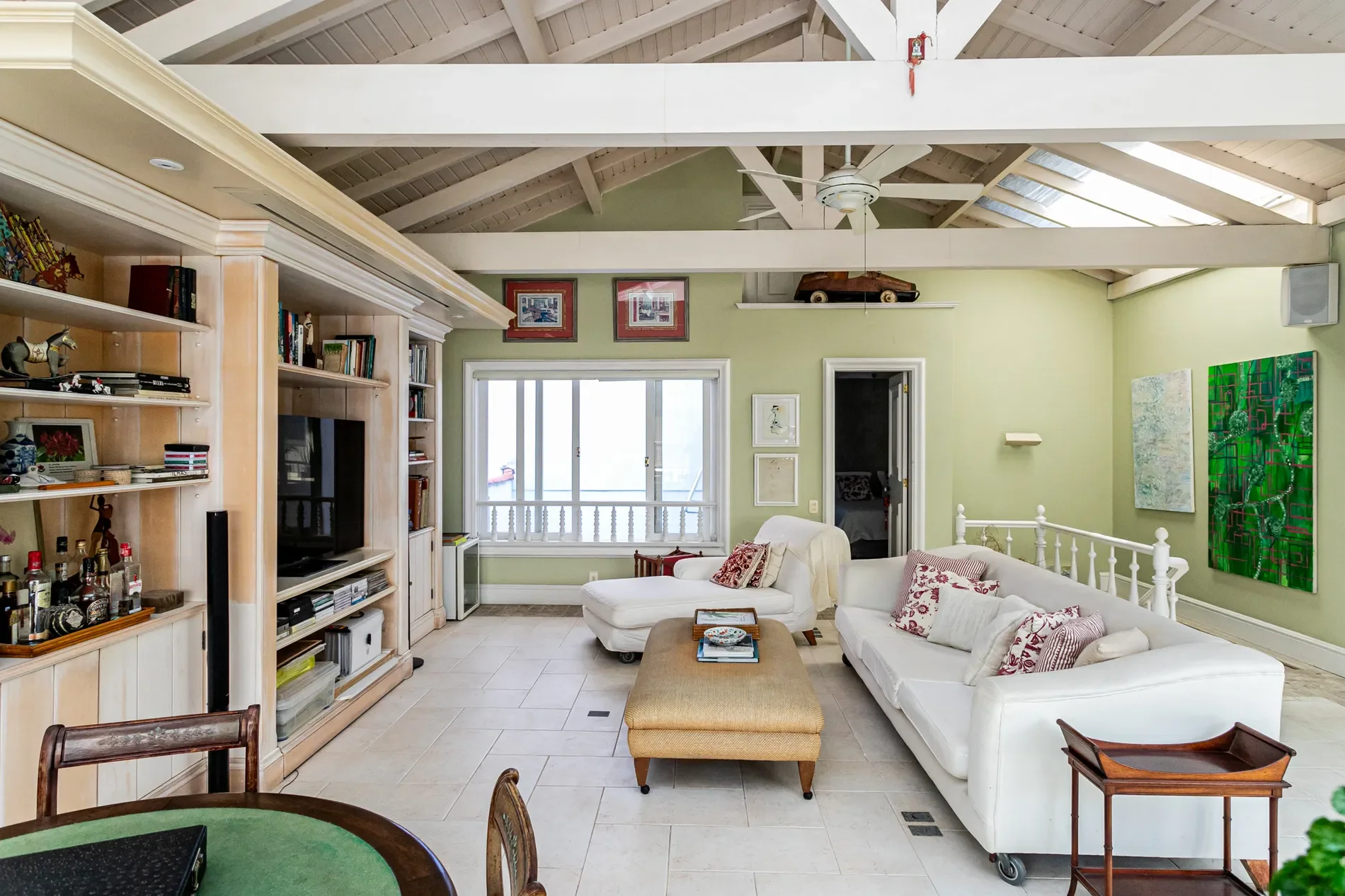 Gallery photo 5