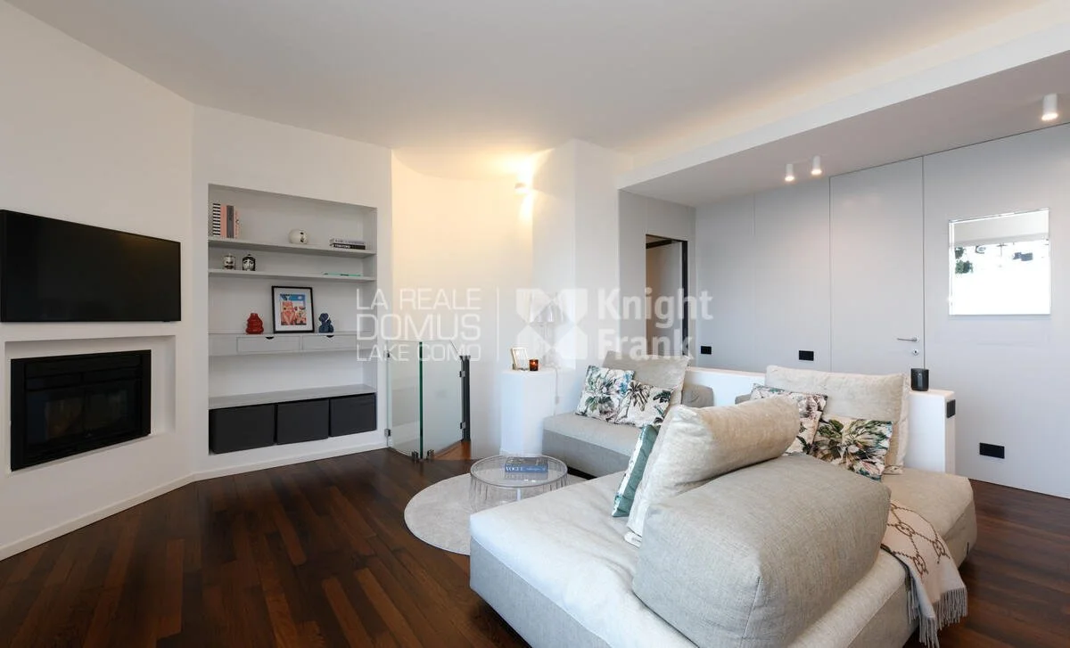Gallery photo 8