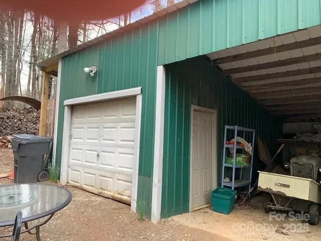 101 LAKEMONT Drive, Flat Rock, NC 28731, Flat Rock, North Carolina, United States. - Photo 14