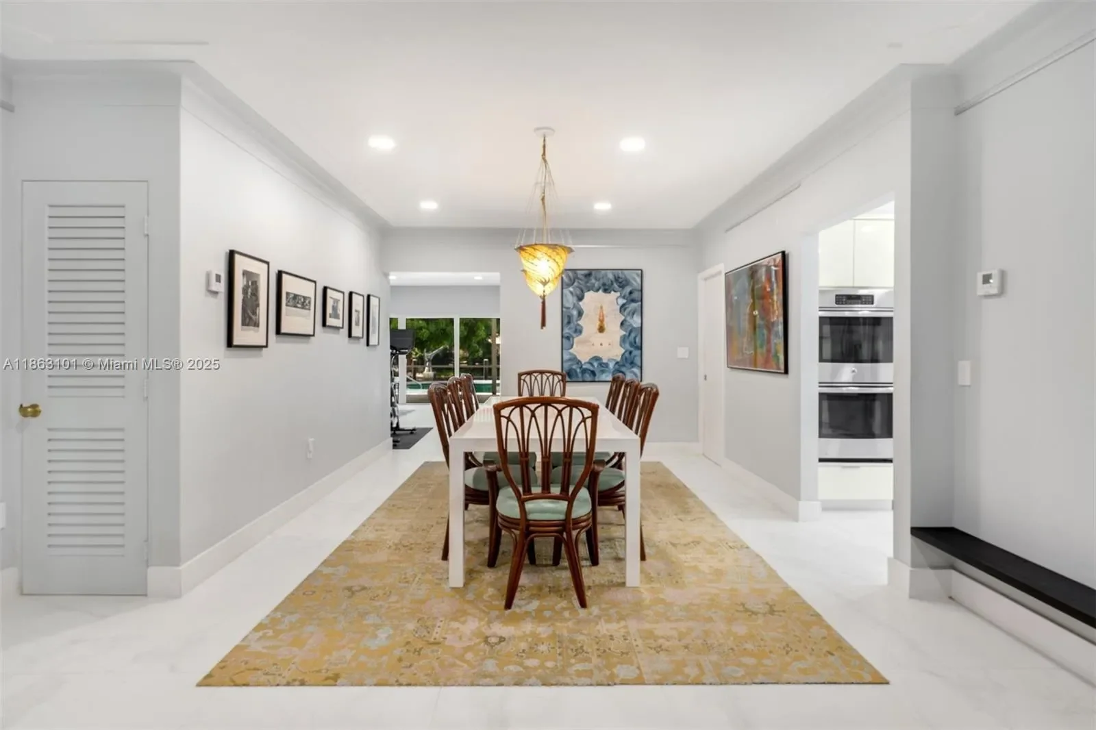 Gallery photo 12