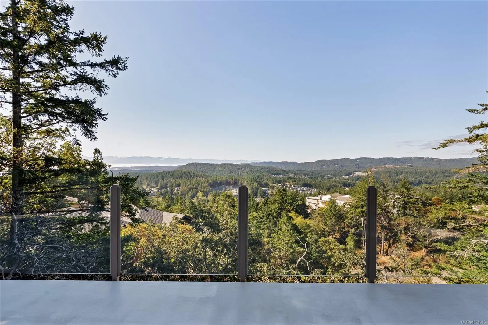3475 Blue Sky Pl, Colwood, British Columbia, Canada. - Photo 3