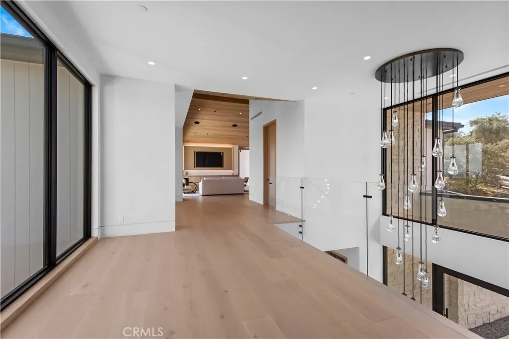 5340 WHITMAN Road, Hidden Hills, California, United States. - Photo 4