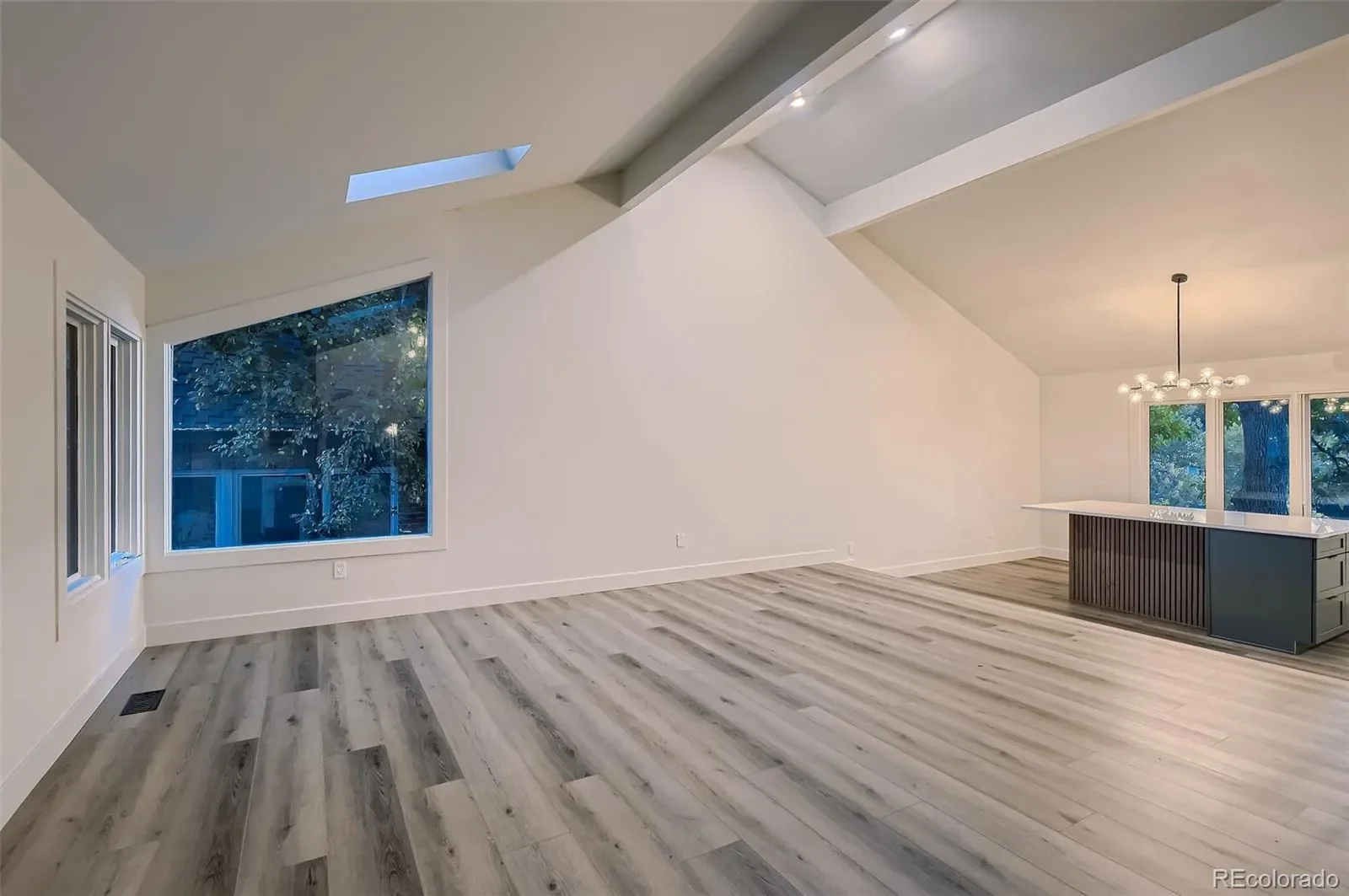 Gallery photo 2