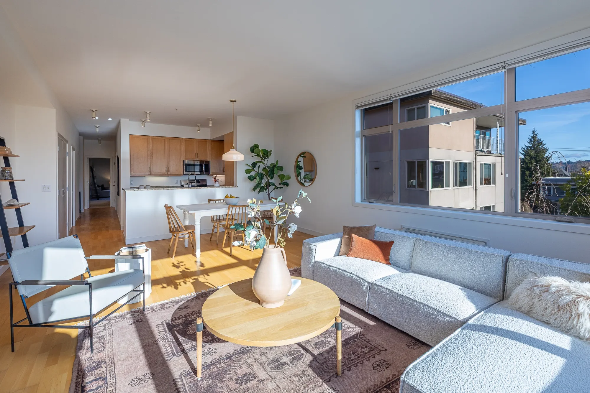 720 Queen Anne Ave N Unit #406 , Seattle, WA 98109, Seattle, Washington, United States. - Photo 9