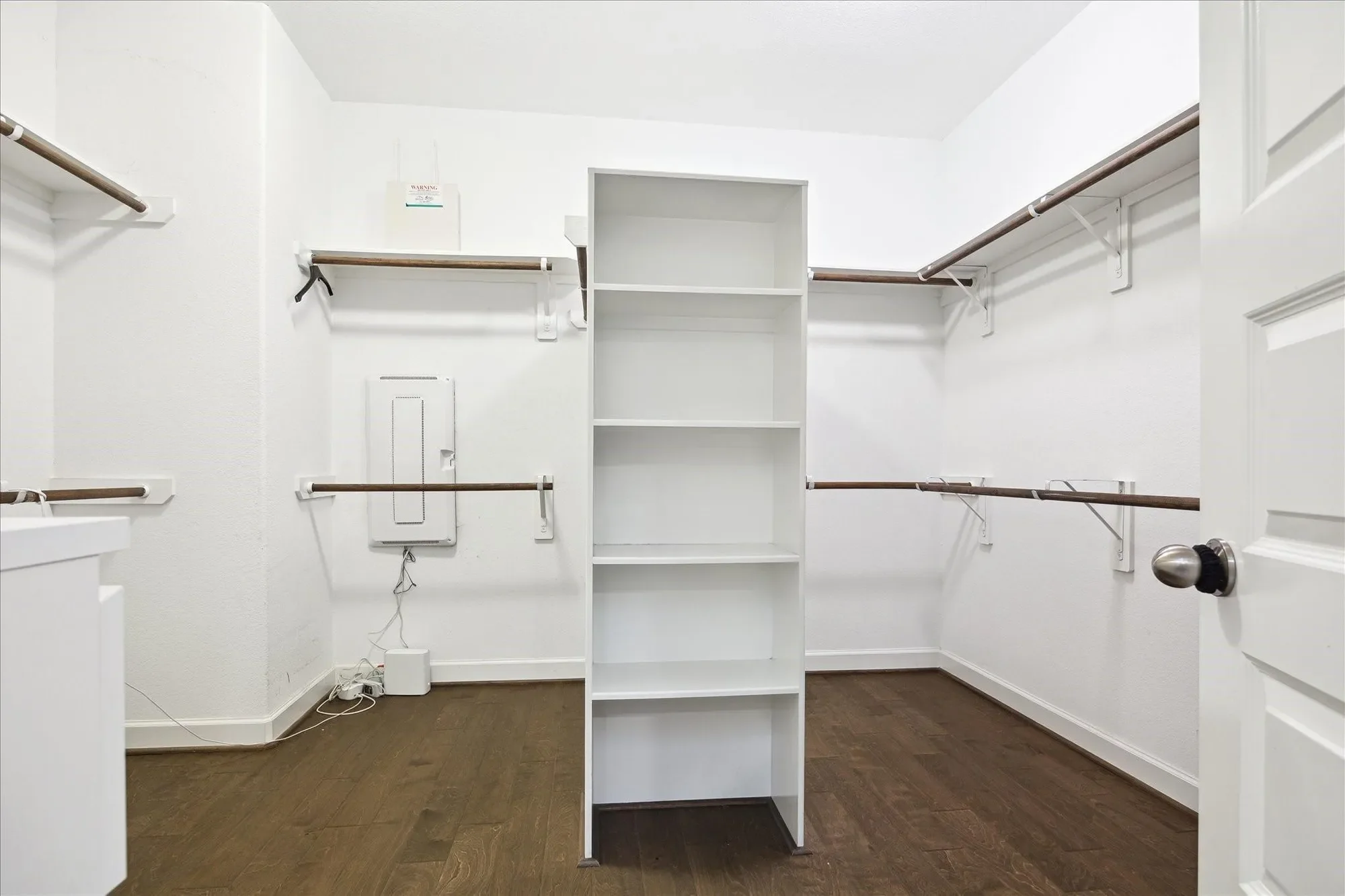 2430 Sheridan Street, Houston, Texas, United States. - Photo 14