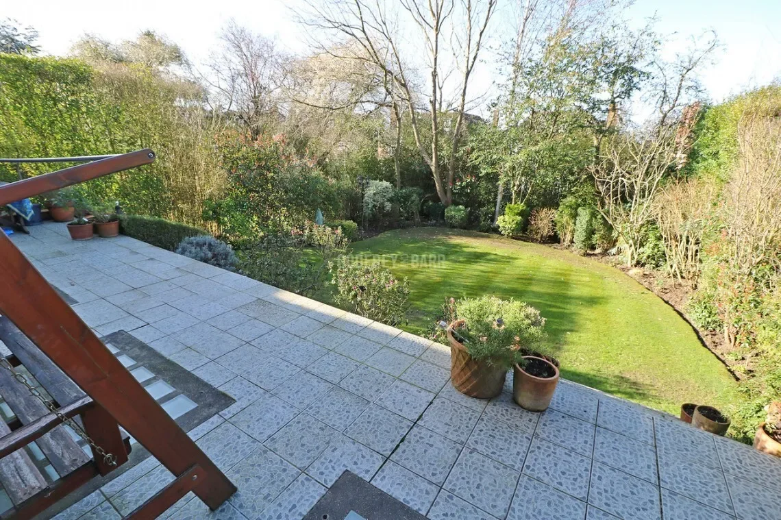Church Mount Hampstead Garden Suburb N2, London, England, United Kingdom. - Photo 2