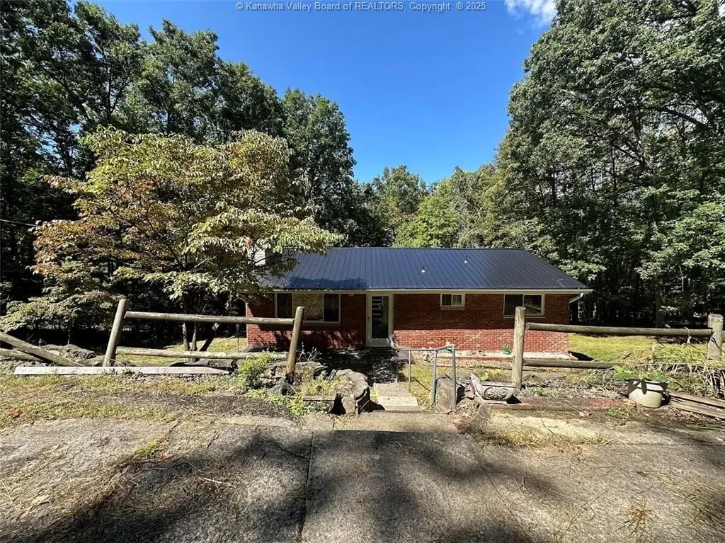 2145 Smith Rd., Charleston, WV 25314, Charleston, West Virginia, United States. - Photo 35