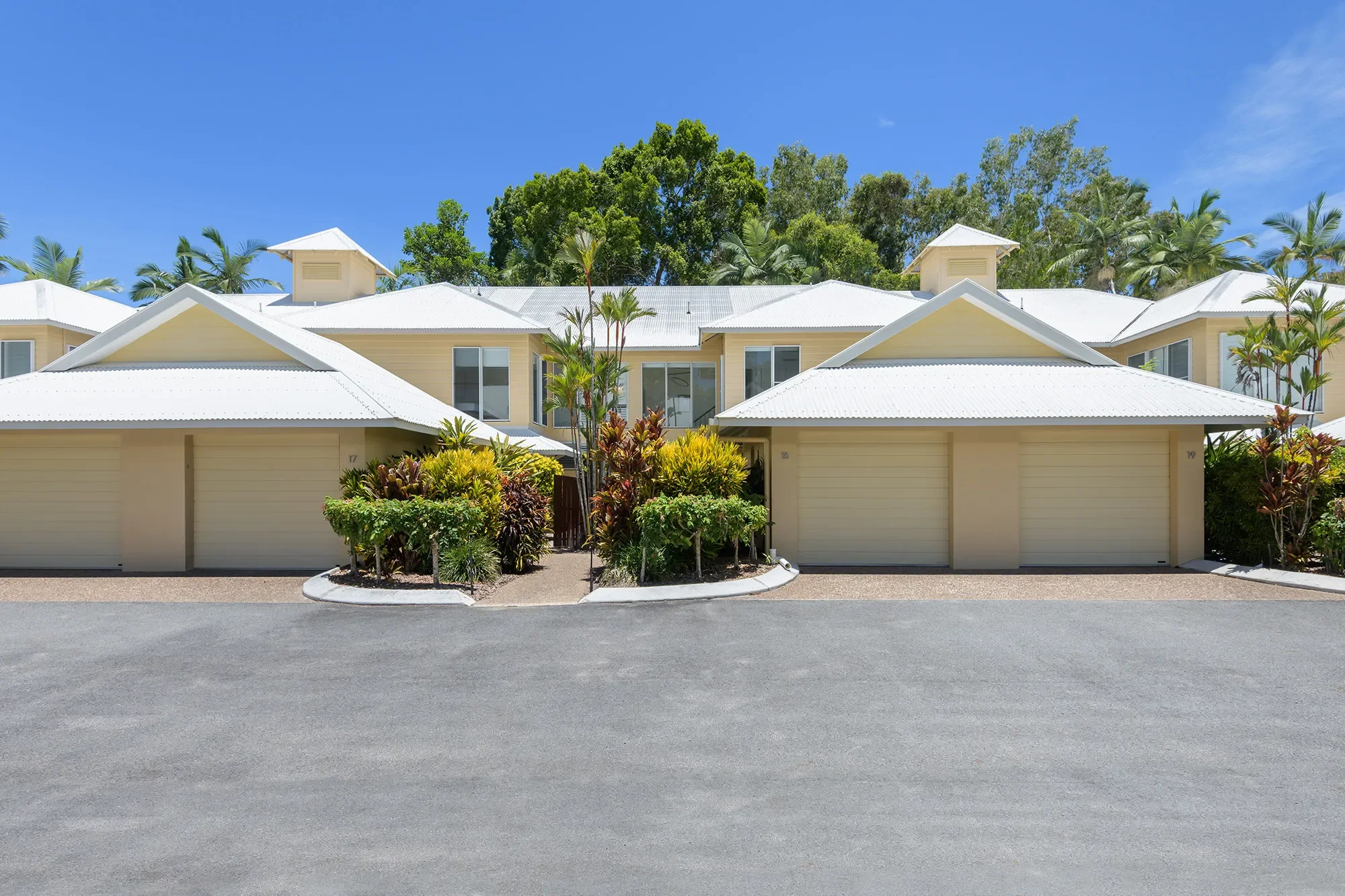 Port Douglas, Nautilus St, Port Douglas, Queensland, Australia. - Photo 18
