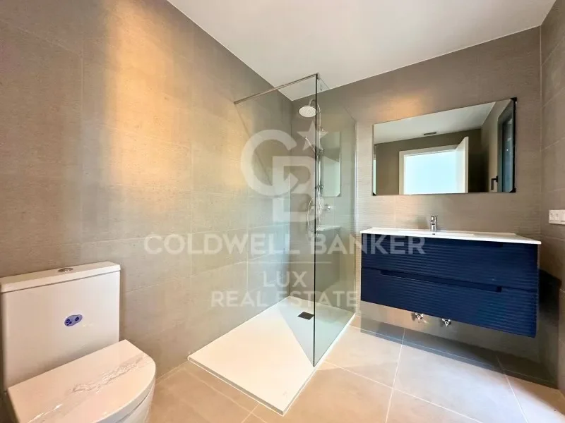 Gallery photo 6