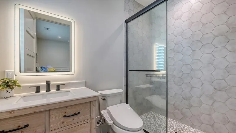 1300 Tangier Way, Sarasota, FL, 34239, USA, Sarasota, Florida, United States. - Photo 37