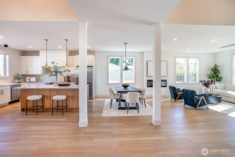 325 J Avenue #Unit A, Snohomish, WA 98290, Snohomish, Washington, United States. - Photo 3
