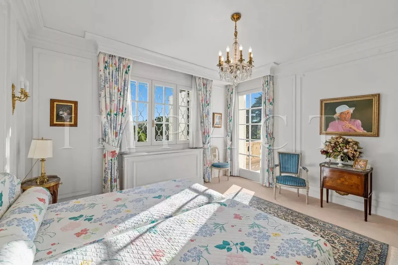 Antibes, Provence-Alpes-Côte d'Azur, France. - Photo 33
