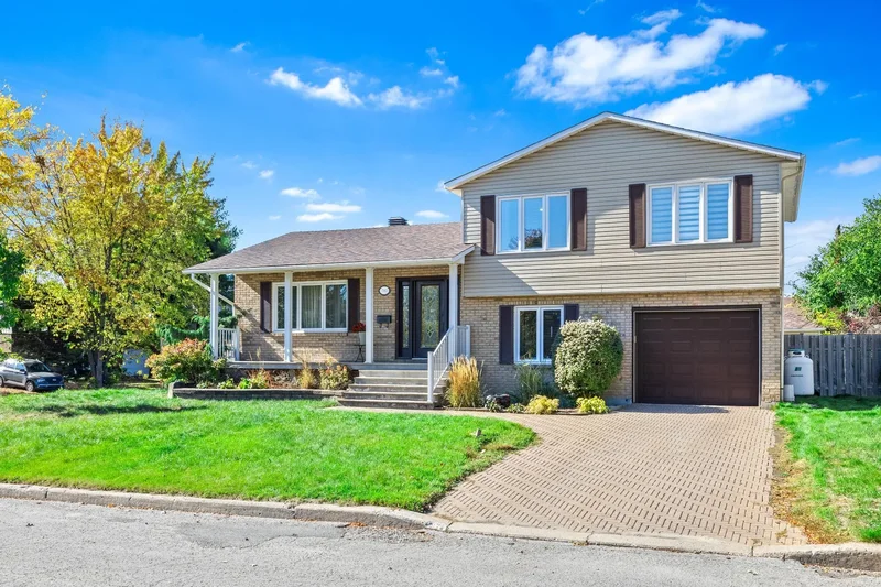 Laval, Quebec, Canada. - Photo 10