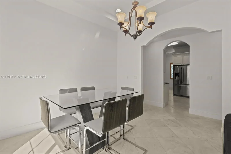 16763 NW 77th Path, Hialeah, Florida, United States. - Photo 33