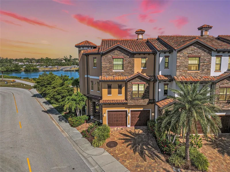 205 E VENICE AVENUE, VENICE, FL 34285, Venice, Florida, United States. - Photo 22
