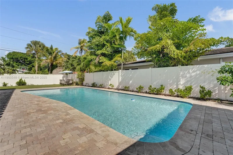 2201 SE 19th St, Fort Lauderdale, Florida, United States. - Photo 32