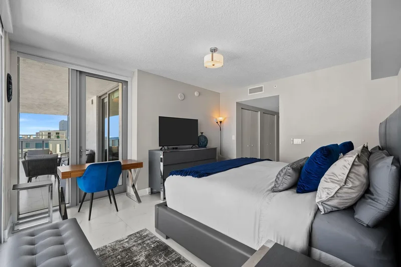 300 Sunny Isles Blvd 4-2201, Golden Beach, Florida, United States. - Photo 20