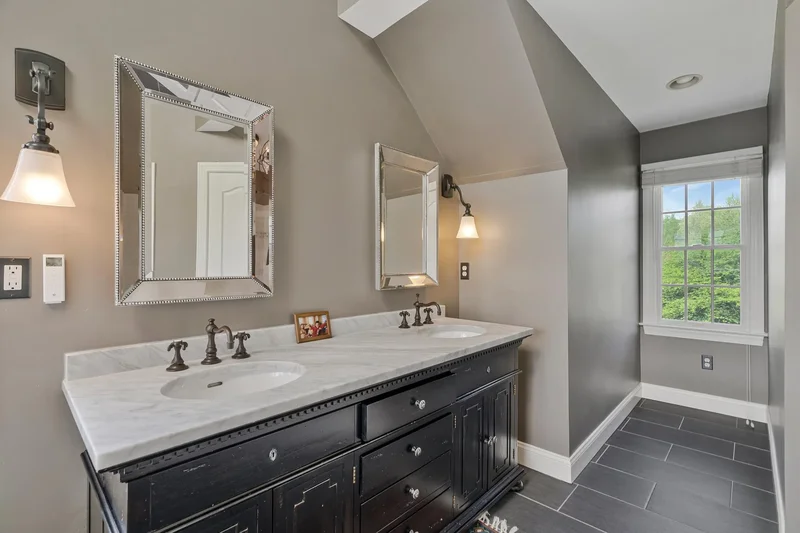 9907 Hessick Court , Great Falls, VA 22066, Great Falls, Virginia, United States. - Photo 10