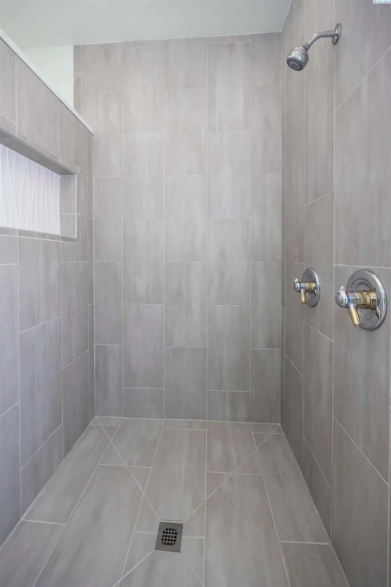 2730 Sawgrass Loop, Richland, WA 99354, Richland, Washington, United States. - Photo 24
