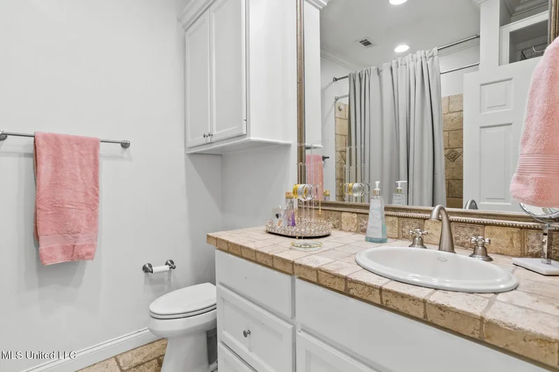 15 Eastparke Drive, Jackson, MS 39211, Jackson, Mississippi, United States. - Photo 43