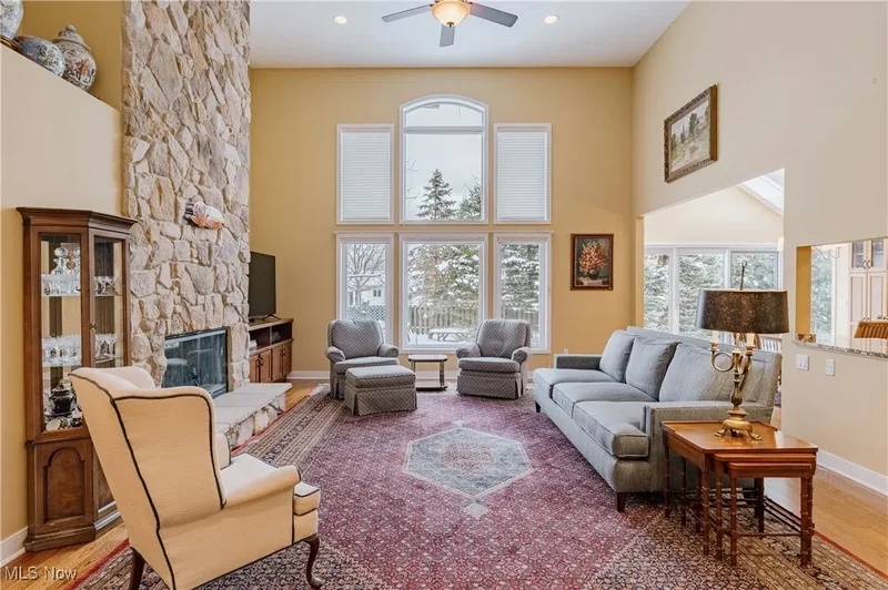 2501 Fairwood Court, Beachwood, OH 44122, Shaker Heights, Ohio, United States. - Photo 3