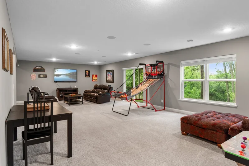 16600 61st Avenue North , Plymouth, MN 55446, Plymouth, Minnesota, United States. - Photo 27