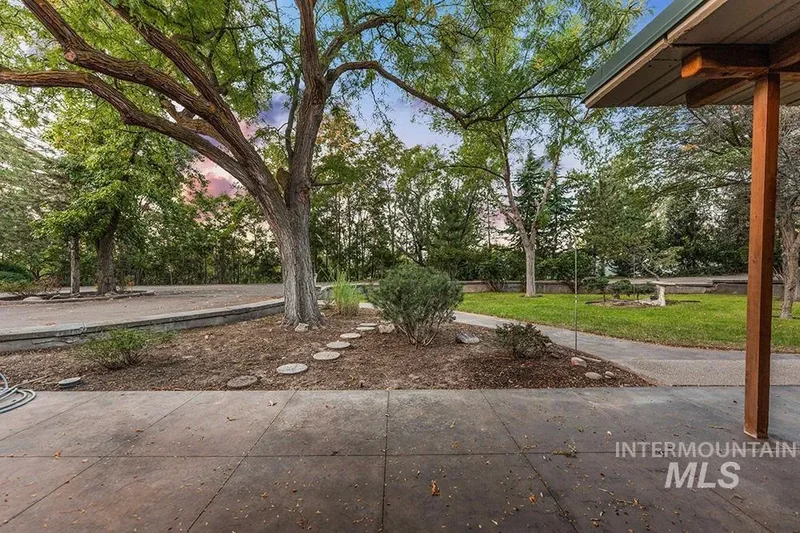 4480 N Kitsap Way, Boise, ID 83703, Boise, Idaho, United States. - Photo 24