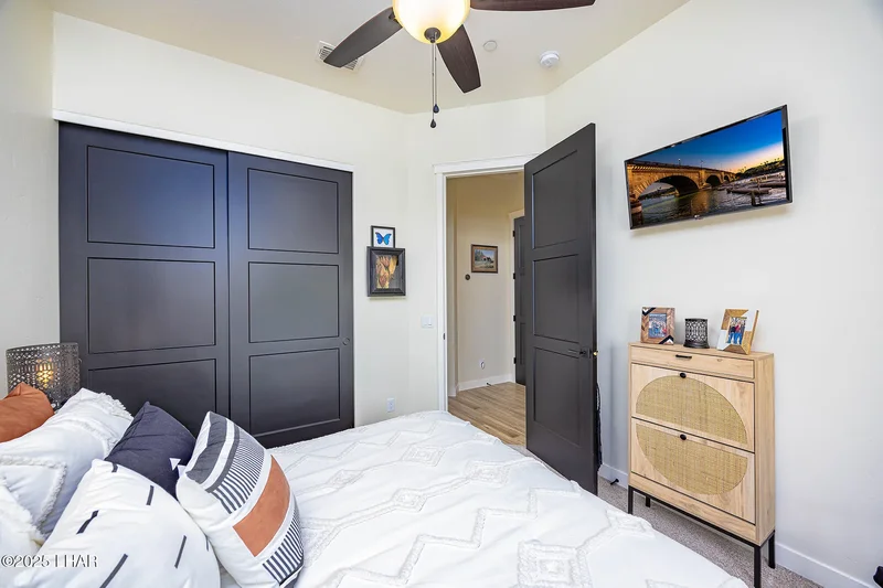 3 Bedrooms Single Family Detached