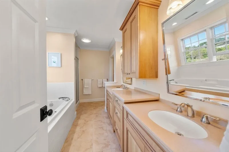 43 Pond View Circle, Plymouth, MA, 02360, USA, Plymouth, Massachusetts, United States. - Photo 3