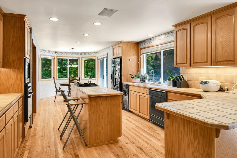 25115 SE 133rd Wy , Issaquah, WA 98027, Issaquah, Washington, United States. - Photo 26