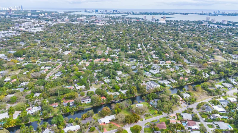 11701 W Biscayne Canal Rd , Miami, FL 33161, Miami, Florida, United States. - Photo 12