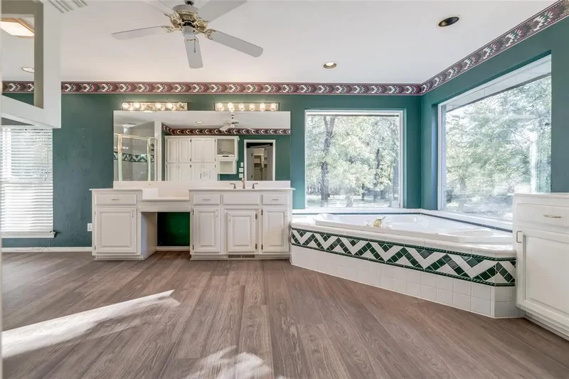 6101 N Santa Fe Avenue, Edmond, OK 73025, Edmond, Oklahoma, United States. - Photo 34