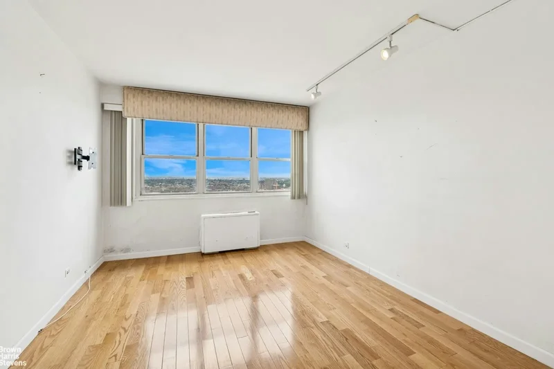 -30 66TH ROAD, New York, New York, United States. - Photo 23