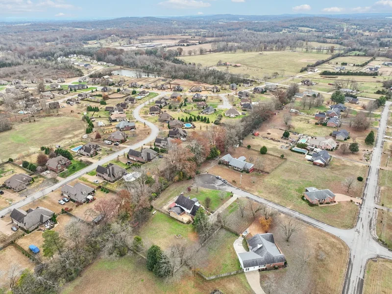 1007 Chateau Dr, Lebanon, Tennessee, United States. - Photo 6