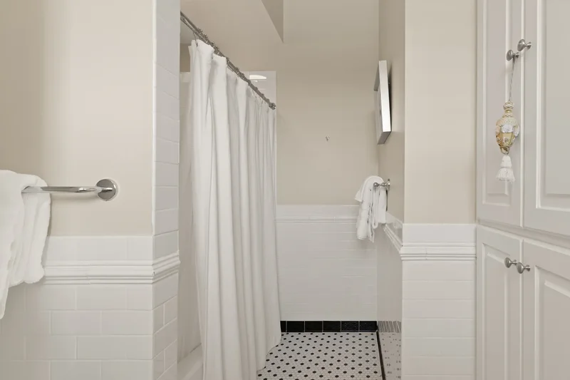 1709 Dixon Lane, Saint Simons Island, GA 31522, St. Simons, Georgia, United States. - Photo 27