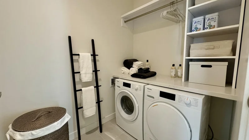 6833 Pearson Way # 101, Richmond, BC, V7C0E8, CANADA, Richmond, British Columbia, Canada. - Photo 5