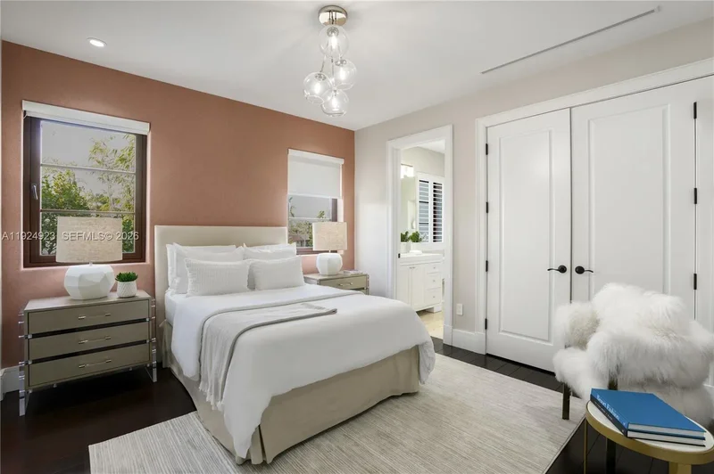 288 S Coconut Ln, Miami Beach, Florida, United States. - Photo 37