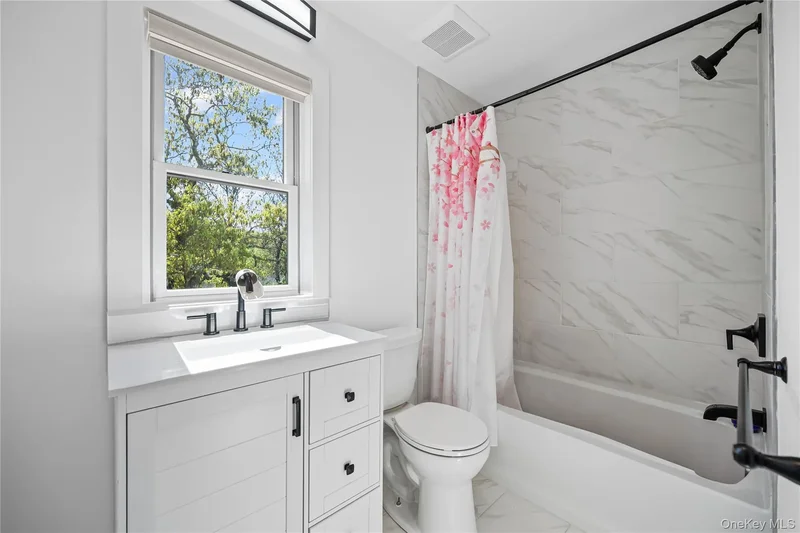 128 Priscilla Avenue, Flanders, NY 11901, Jamesport, New York, United States. - Photo 27