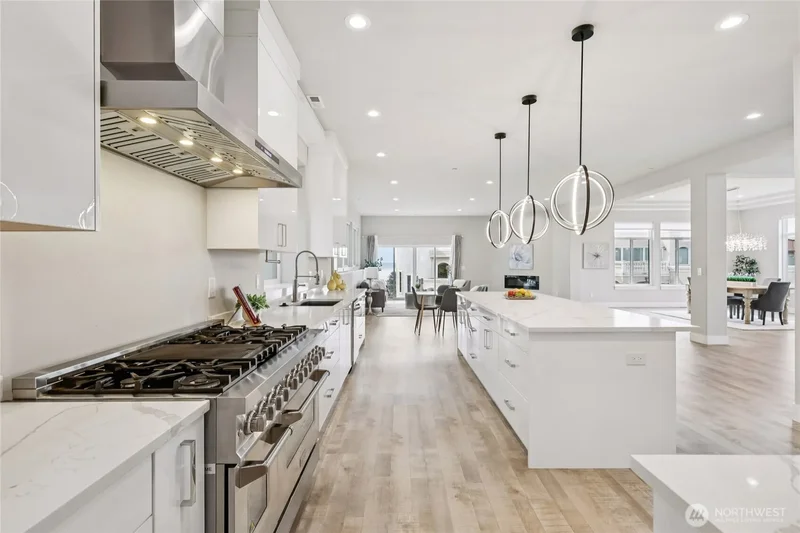 1217 S 273rd Place, Des Moines, WA 98198, Des Moines, Washington, United States. - Photo 11