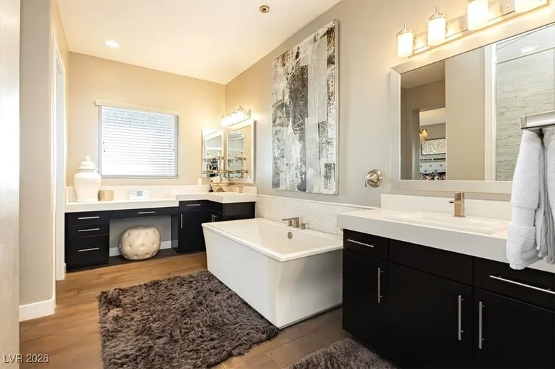 32 Olympia Chase Drive, Las Vegas, Nevada, United States. - Photo 26