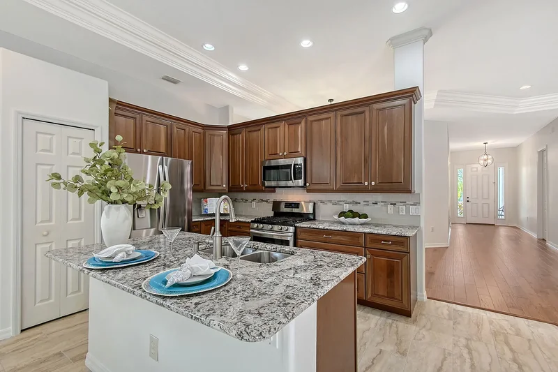 8019 Indigo Ridge Terrace, Bradenton, FL 34201, Bradenton, Florida, United States. - Photo 15