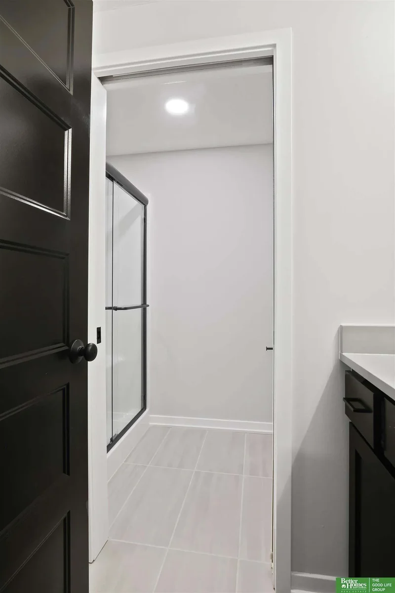 5408 N 212 Street, Elkhorn, NE 68022, Omaha, Nebraska, United States. - Photo 14