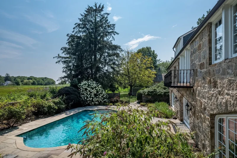 1 & 3 Neck Road, Old Lyme, CT 06371, Lyme, Connecticut, United States. - Photo 3
