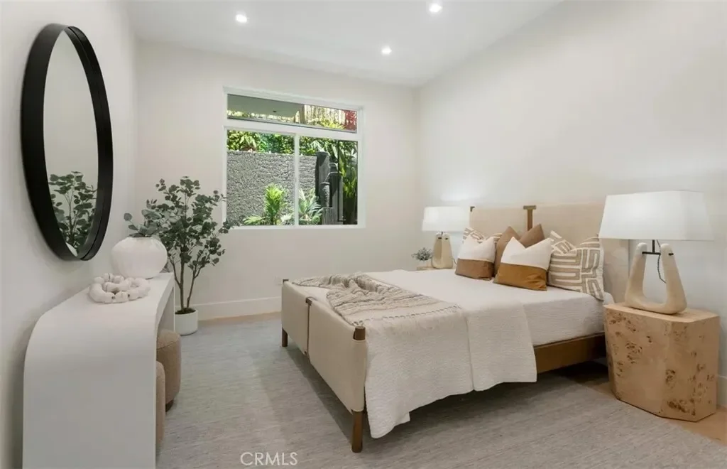 4 Narbonne, Newport Beach, California, United States. - Photo 31